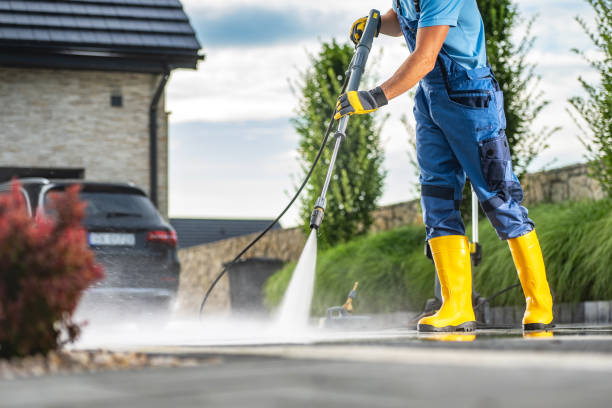 Best Sidewalk and Walkway Cleaning  in Macom, IL